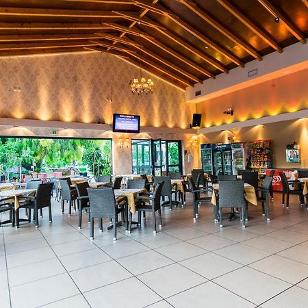 Costas Hotel Kalamákion Exteriér fotografie
