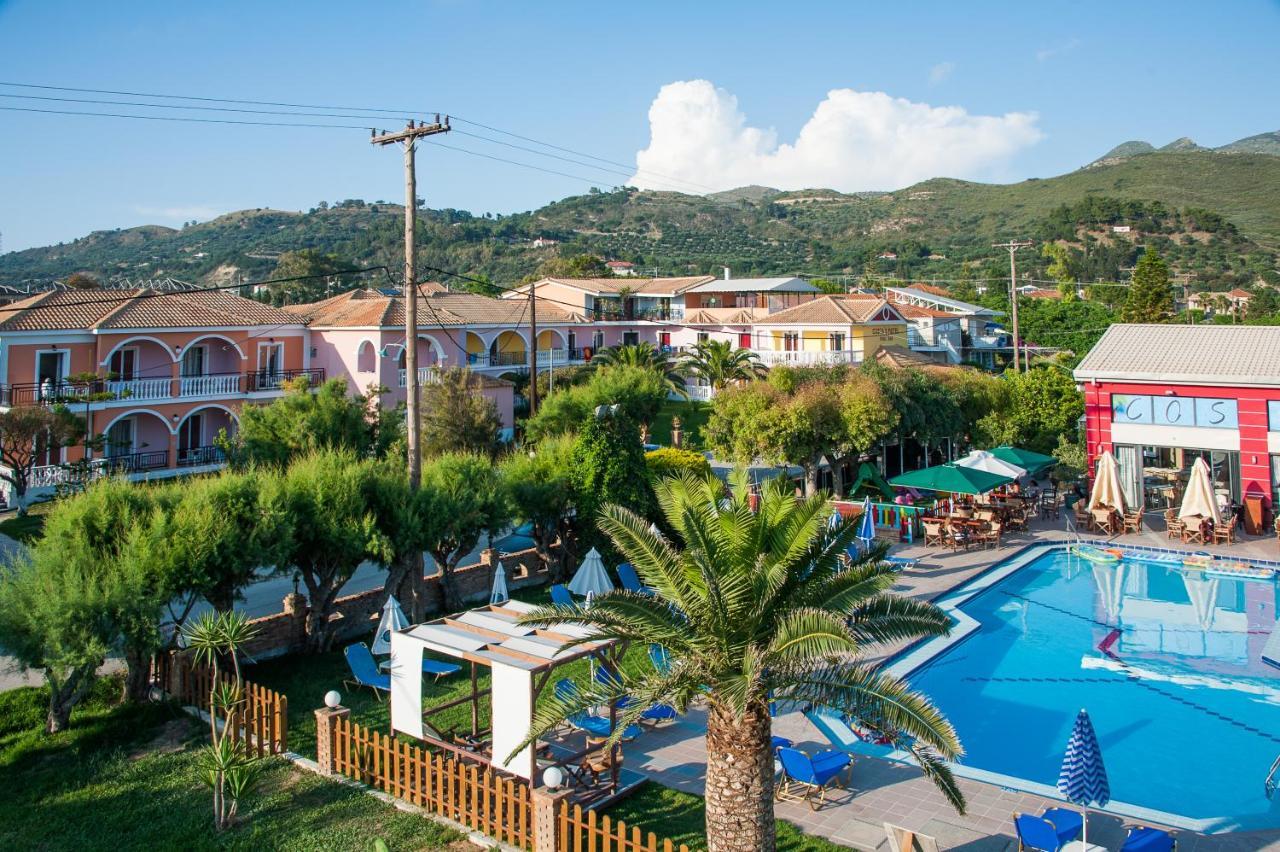 Costas Hotel Kalamákion Exteriér fotografie